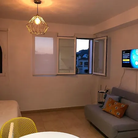 Apartmento Boho A 1 Minuto Del Puerto Y La Playa!